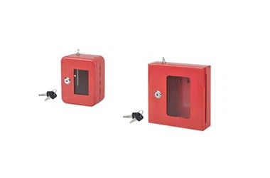 Raktų spintelė su langu